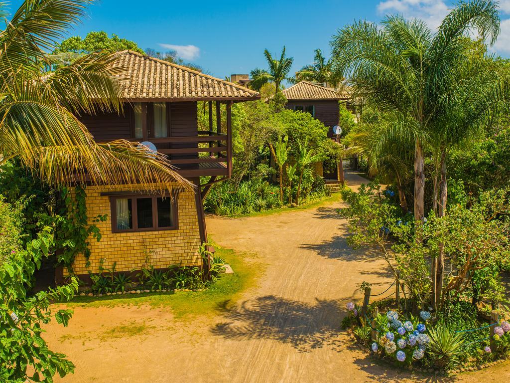 Zululand Bangalôs Hotel Guarda do Embaú Exterior foto